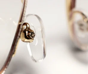 nose pads of glasses