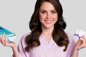 daily vs monthly contact lenses